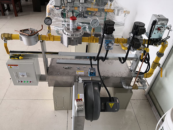 日本正英燃燒機(jī)